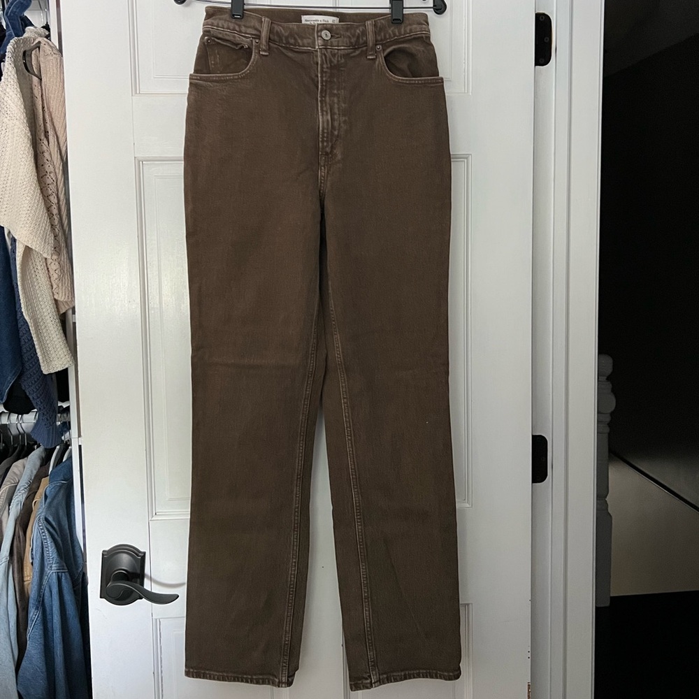 Abercrombie 90s Ultra High Rise Straight Leg jeans